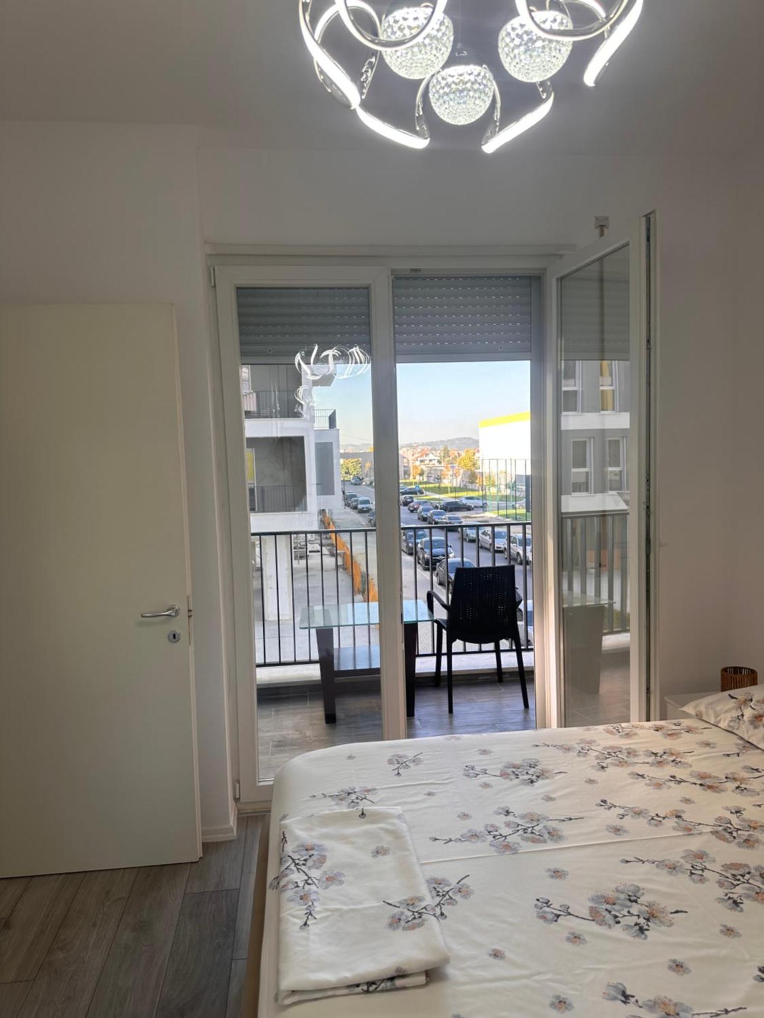 Bratti'S Apartment Near Tirana Center And Mother Teresa Airport エクステリア 写真
