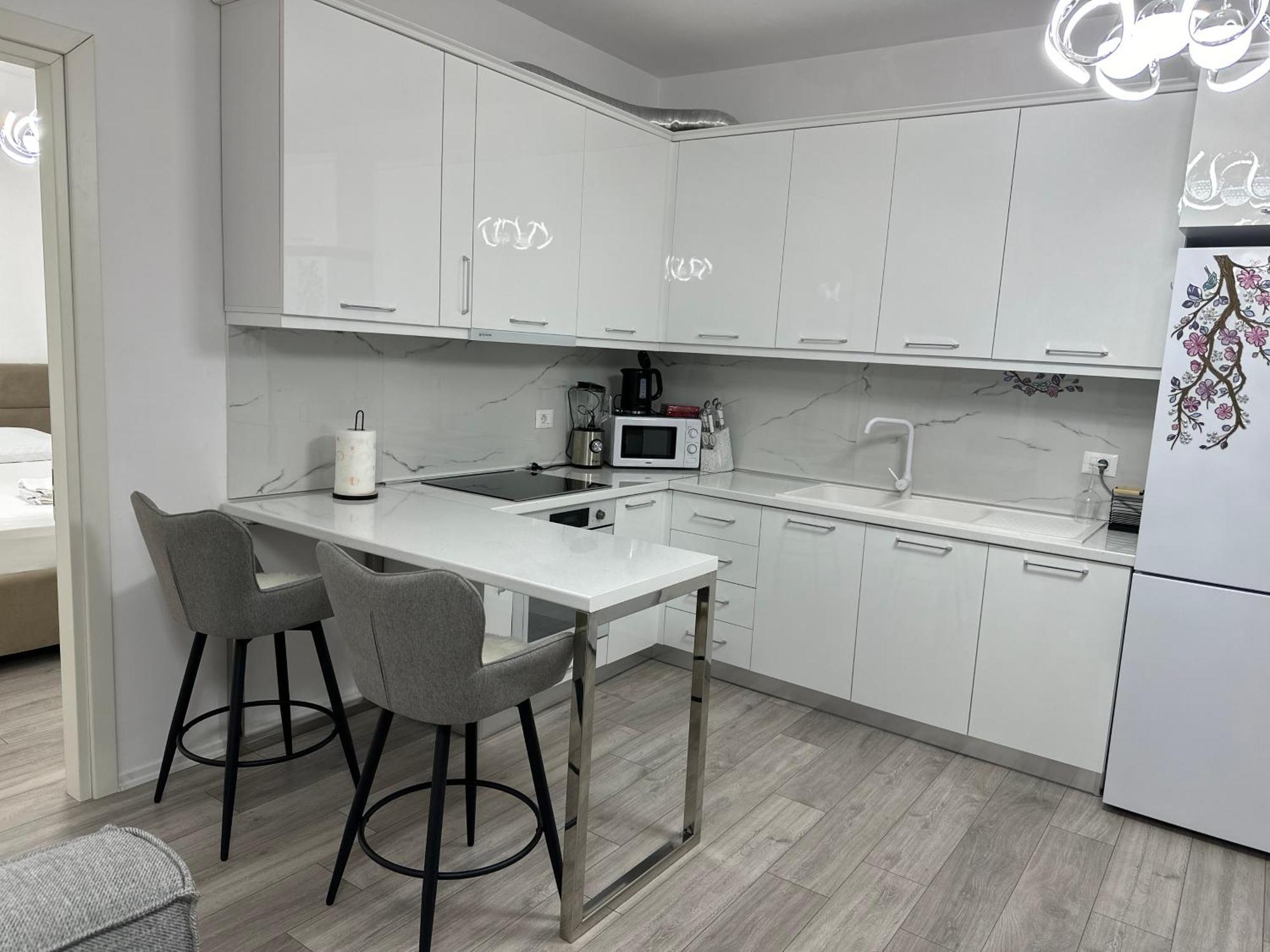 Bratti'S Apartment Near Tirana Center And Mother Teresa Airport エクステリア 写真
